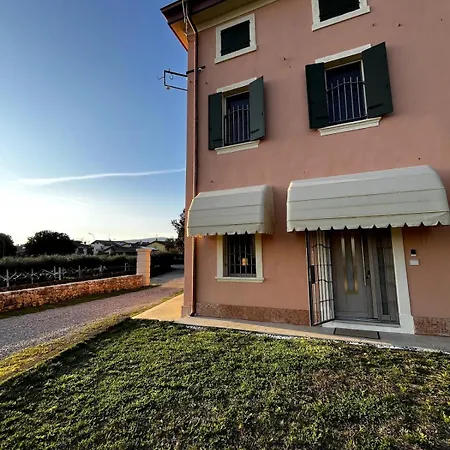 The Italian Deserve Apartment